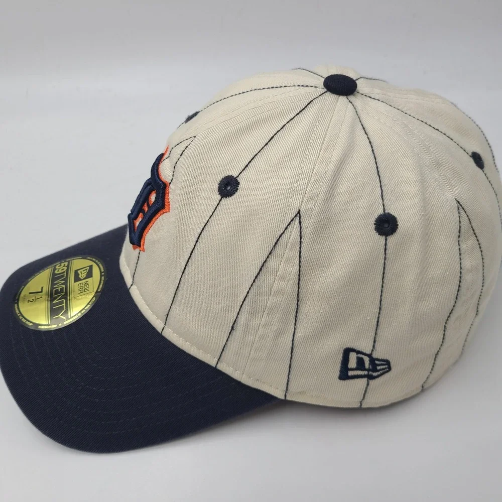 Detroit Tigers Hat Fitted 7 1/2 New Era 59Twenty Beige Blue MLB Pinstripes Men